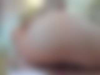 Live cam show with Bella-Posh - Joi on madthumbs