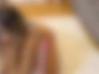 Bella-Posh's Live Sex Cam Show