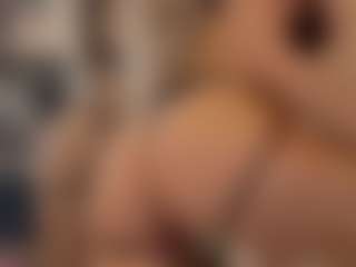 Bella-Posh's Live Sex Cam Show