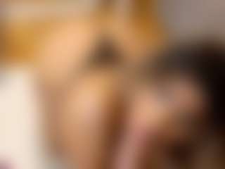 Live cam show with Bella-Posh - Deepthroat on Streamer API
