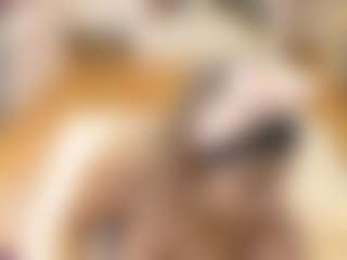 Live cam show with Bella-Posh - Ride on xxxlivecams.org