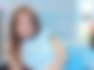 Live cam show with Madison-aveline - Petite on Camsoda