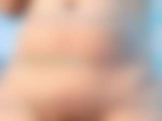 Live cam show with Madison-aveline - Asshole on Camsoda