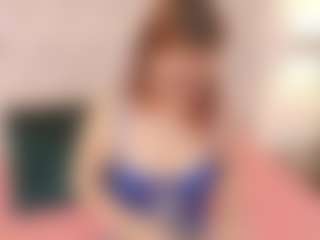Live cam show with Madison-aveline - Spank Red Hair on Mixed Magazine Live