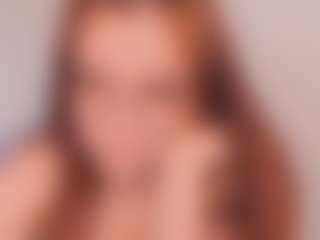 Live cam show with Madison-aveline - Fuck Machine on AdultVida.com