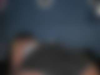 Live cam show with Niicolee-brownn - Spank Black on Camsoda