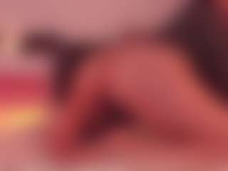 Live cam show with Anah - Normal on Camsoda