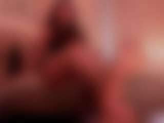 Live cam show with Anah - Camel Toe on Camsoda