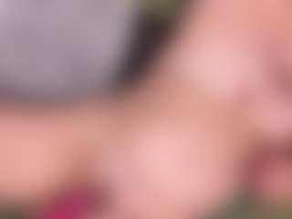 CouchCougar's Live Sex Cam Show