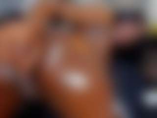 Live cam show with Nahomii-Hill - Moaning on Nude Live Now