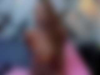 Live cam show with Nahomii-Hill - Moaning on Camsoda