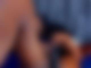 Live cam show with Nahomii-Hill - Skinny on WildCum