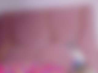 Live cam show with SofiacandyXht - Moaning on Free Soda