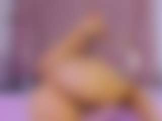 Live cam show with SofiacandyXht - Moaning on chickslive.net