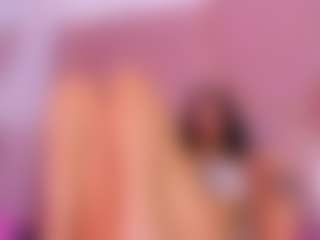 Live cam show with SofiacandyXht - Cute on Camsoda