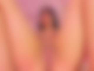 Live cam show with SofiacandyXht - Public on Camsoda