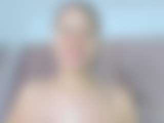 Live cam show with SofiacandyXht - Double Penetration on TottyGirls