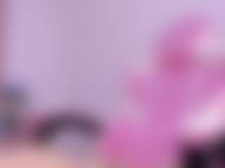 Live cam show with SofiacandyXht - Moaning on Soda Cam