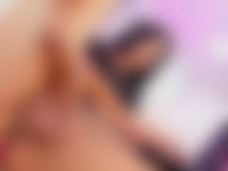 Live cam show with Sophie Luxe - Big Balls on TeamSkeetLive