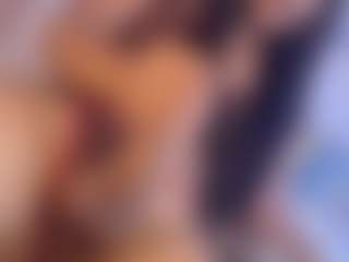 Live cam show with Sophie Luxe - Lean on Camsoda