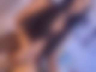 Live cam show with Sophie Luxe - No Smoking on CamSodaAdn