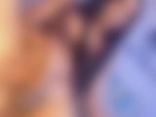Live cam show with Sophie Luxe - Tiny Tits on LiveSexCams6