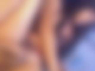 Live cam show with Sophie Luxe - No Smoking on intimatelivegirls.com