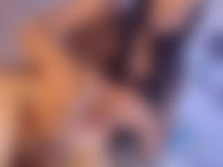 Live cam show with Sophie Luxe - Tiny Tits on Sweet Sext