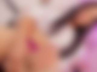 Live cam show with Sophie Luxe - White on Milf Play | colombia