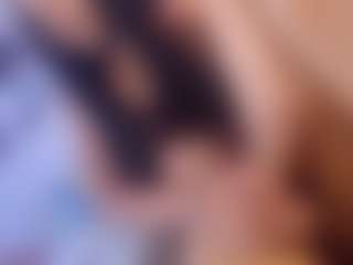 Live cam show with Sophie Luxe - Tiny Tits on Camsoda