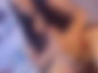 Live cam show with Sophie Luxe - No Drinking on StripNow