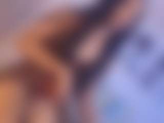 Live cam show with Sophie Luxe - Tiny Tits on Camsoda