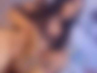 Live cam show with Sophie Luxe - Tiny Tits on Camsoda