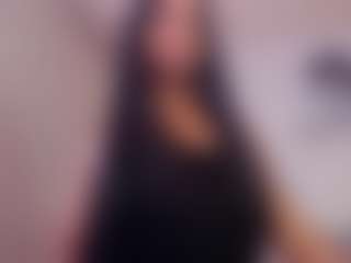 Live cam show with Sophie Luxe - Bald on CamwithHer