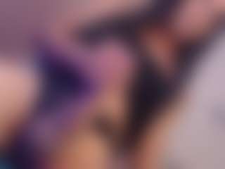 Live cam show with Sophie Luxe - No Smoking on fapnchat