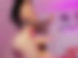 Live cam show with Sophie Luxe - Brown Eyes on CamSextacy