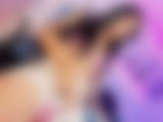 Live cam show with Sophie Luxe - Tattoos on Dolls Live