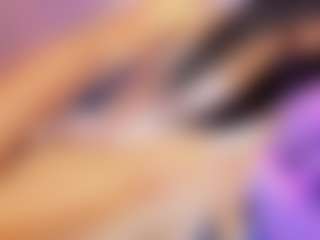 Live cam show with Sophie Luxe - Teen (18+) on Camsoda