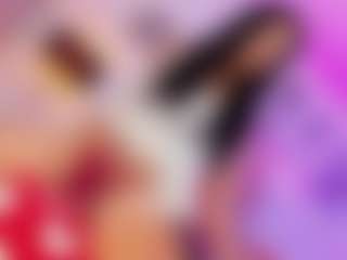 Live cam show with Sophie Luxe - Lean on Camming Site