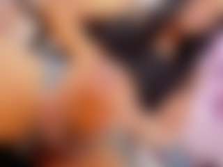 Live cam show with Sophie Luxe - Teen (18+) on Dolls Live