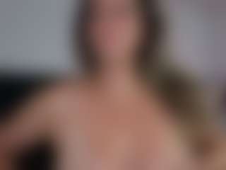 KoraLynn777's Live Sex Cam Show