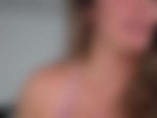KoraLynn777's Live Sex Cam Show