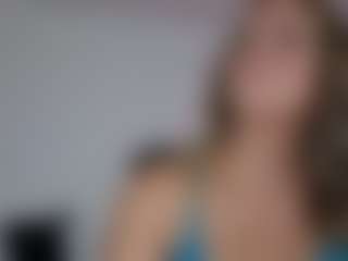 Live cam show with KoraLynn777 - Middle Aged on Chatstar