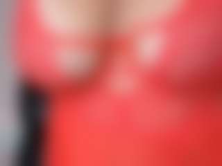 Live cam show with KoraLynn777 - Middle Aged on Camsoda.co
