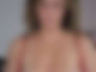 KoraLynn777's Live Sex Cam Show