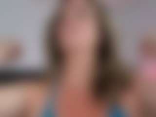 KoraLynn777's Live Sex Cam Show