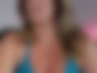 KoraLynn777's Live Sex Cam Show