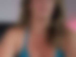 KoraLynn777's Live Sex Cam Show
