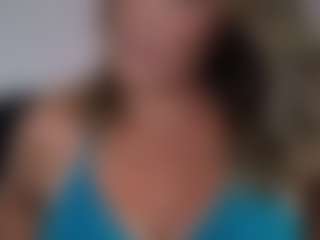 KoraLynn777's Live Sex Cam Show