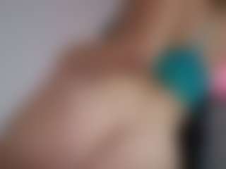 KoraLynn777's Live Sex Cam Show